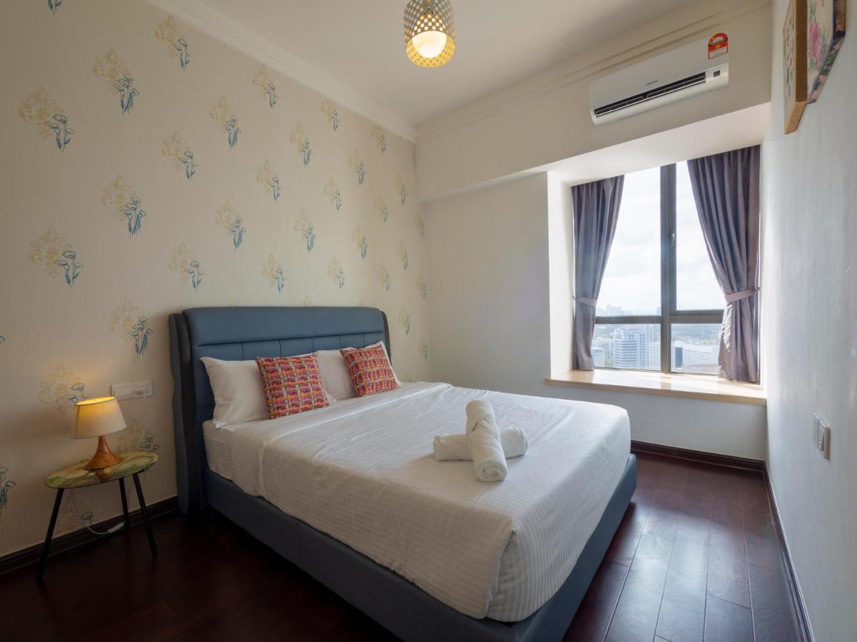 Apartamento Netflix Smarttv Cityseaview & Highfloor At R&F Mall Johor Bahru Exterior foto