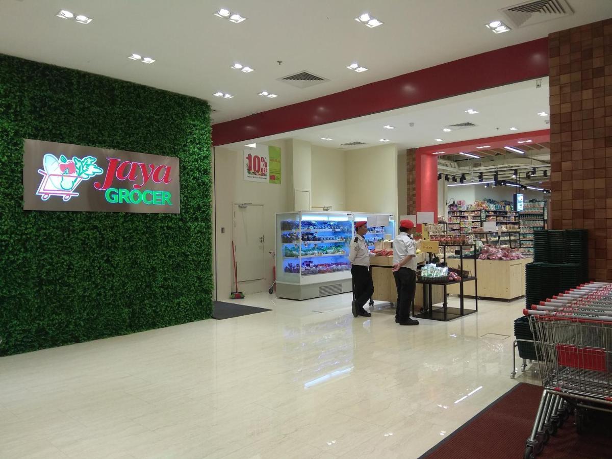 Apartamento Netflix Smarttv Cityseaview & Highfloor At R&F Mall Johor Bahru Exterior foto